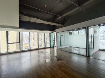 五华500m²写字楼出售