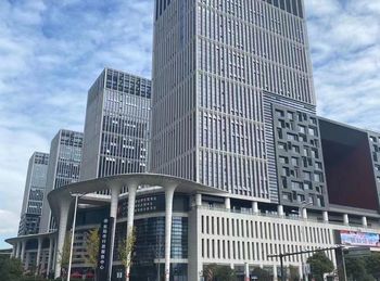 东阳总部中心68m²写字楼出租，参考报价：1387.2元/月