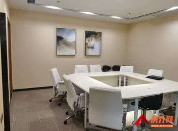 万达中心341m²写字楼出租，参考报价：面议