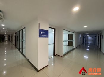 78m²写字楼出租，参考报价：1872元/月