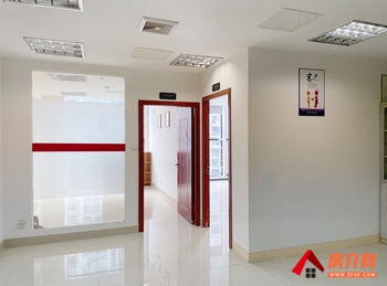 常发大厦119m²写字楼出租，参考报价：4998元/月