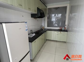海拉尔畅通小区，2室1厅房子出租(整租)，租金每月900元