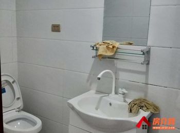 孝义名仕公馆，1室1厅房子出租(整租)，租金每月700元