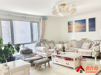 双桥万华小区(D区)，3室2厅二手房出售,报价：130万元
