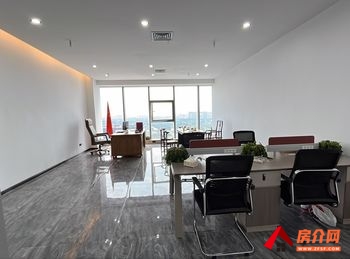 天兴大厦81m²写字楼出租，参考报价：3300元/月