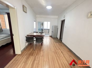 迎江辉煌小区，2室2厅房子出租(整租)，租金每月950元