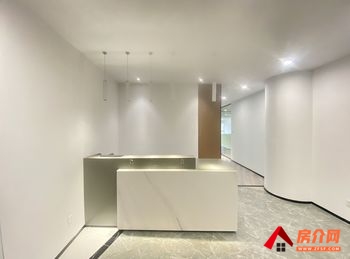 昆明星世界商业广场(办公) >305m²写字楼出租，参考报价：6405元/月