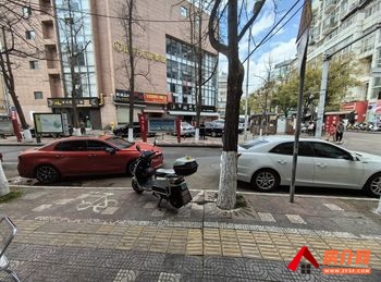 官渡吴井路20m²商铺出租，参考报价：5000元/月