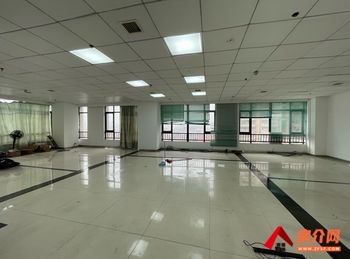 「衡阳」中建251m²写字楼出租，参考报价：5000元/月