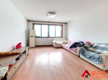 崂山中南公寓，2室2厅二手房出售,报价：252万元