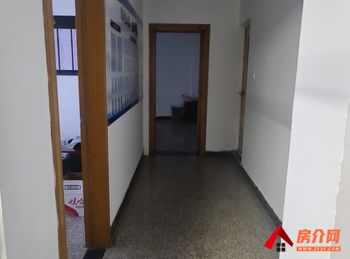 吉安吉州吉安大道230m²商铺转让，参考报价：面议