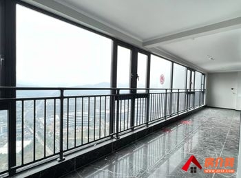 「长沙」岳麓绿地麓云国际,6室2厅二手房出售,报价：340万元