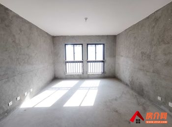 滇西商务中心小区房屋出售，大理大理市滇西商务中心 4室2厅，报价：128万元