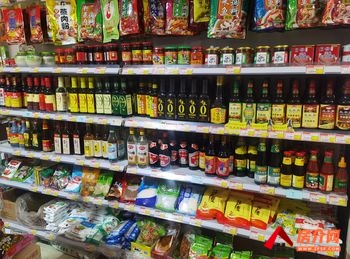 沙坪坝土主50m²商铺转让，参考报价：3000元/月