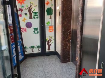 延边延吉延大区100m²商铺出租，参考报价：2500元/月