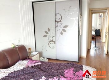 兴隆台蓝色康桥(B区)，3室2厅二手房出售,报价：52万元