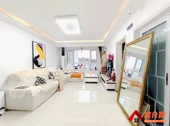 李沧鼎世华府(C区)，3室2厅二手房出售,报价：210万元