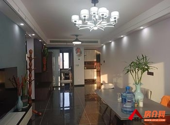 中梁鹰城壹号院小区房屋出售，新华中梁鹰城壹号院，3室2厅，报价：82万元