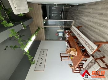 嘉兴总商会大厦90m²写字楼出租，参考报价：3159元/月