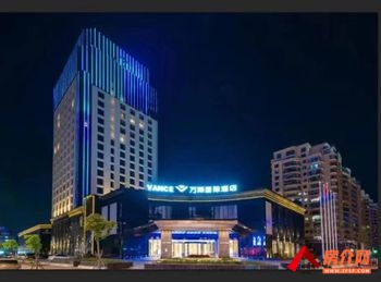 临海杜桥120m²商铺出租，参考报价：8280元/月
