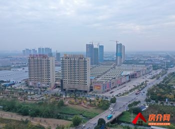大冶雨润广场2000m²商铺出租，参考报价：面议
