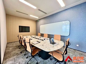 越秀金融大厦 >368m²写字楼出租，参考报价：面议