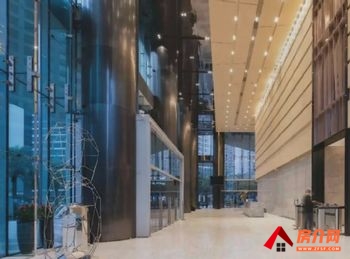 环球都会广场 >300m²写字楼出租，参考报价：面议