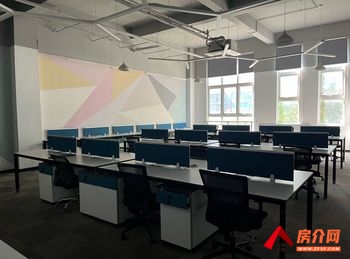 淮南青网科技产业园420m²写字楼出租，参考报价：5040元/月
