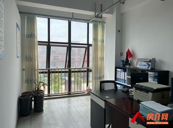 195m²写字楼出租，参考报价：2535元/月