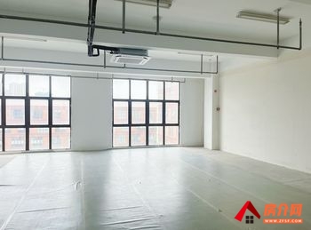 青网科技产业园195m²写字楼出租，参考报价：2340元/月