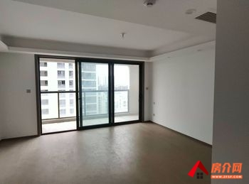 卓越府小区房屋出售，开发区卓越府，3室2厅，报价：130万元