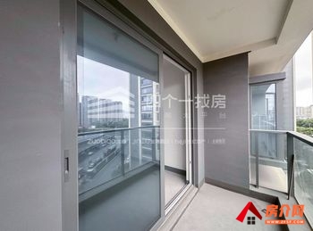 北苑滨江金地万家风华，3室2厅二手房出售,报价：265万元