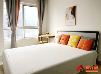 宜宾翠屏地中海蓝湾,4室2厅房子出租(合租)，租金每月549元