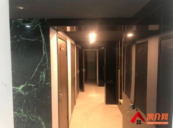 上海黄浦黄浦周边380m²商铺出租，参考报价：面议