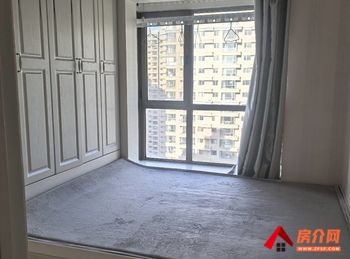 开发区果岭湾，1室1厅房子出租(整租)，租金每月1200元
