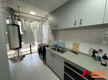 桂林雁山漓江悦府,3室2厅房子出租(整租)，租金每月2200元