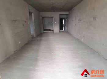 长房上层国际小区房屋出售，岳塘长房上层国际，3室2厅，报价：56.8万元