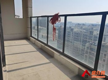 张家港依云兰庭，3室2厅二手房出售,报价：125.8万元
