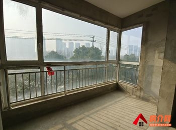 置地皖江四季小区房屋出售，迎江置地皖江四季，3室2厅，报价：92.8万元