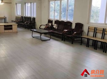 晋江锦洲瑞苑，4室2厅房子出租(整租)，租金每月1800元