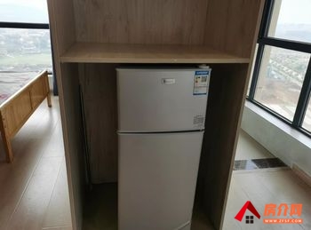 隆阳青阳郡小区(别墅)，1室1厅房子出租(整租)，租金每月1000元