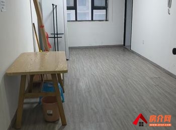 文化苑一期小区房屋出租，喀什市文化苑一期，4室2厅房子出租(合租)，欢迎联系