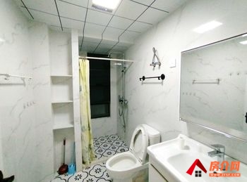 仓山金辉淮安半岛泊郡，3室2厅房子出租(整租)，租金每月2800元