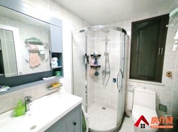 仓山保利西江林语，4室2厅房子出租(整租)，租金每月3200元