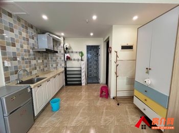 锦江俊发星雅俊园(商住楼)，1室1厅房子出租(整租)，租金每月1350元