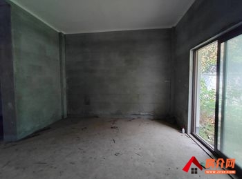 恒达盘龙湾桂苑小区房屋出售，黄陂恒达盘龙湾桂苑，5室2厅，报价：335万元