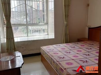 乐至上城一号，2室2厅房子出租(整租)，租金每月700元