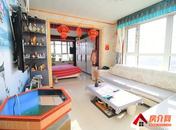 红山新泰和双子座，2室2厅二手房出售,报价：49.5万元