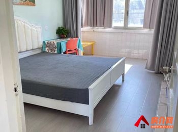 嘉兴秀洲旭辉朗香郡,3室2厅房子出租(合租)，租金每月900元
