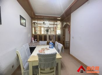 巴州阳光花园(巴州)，3室2厅房子出租(整租)，租金每月1100元